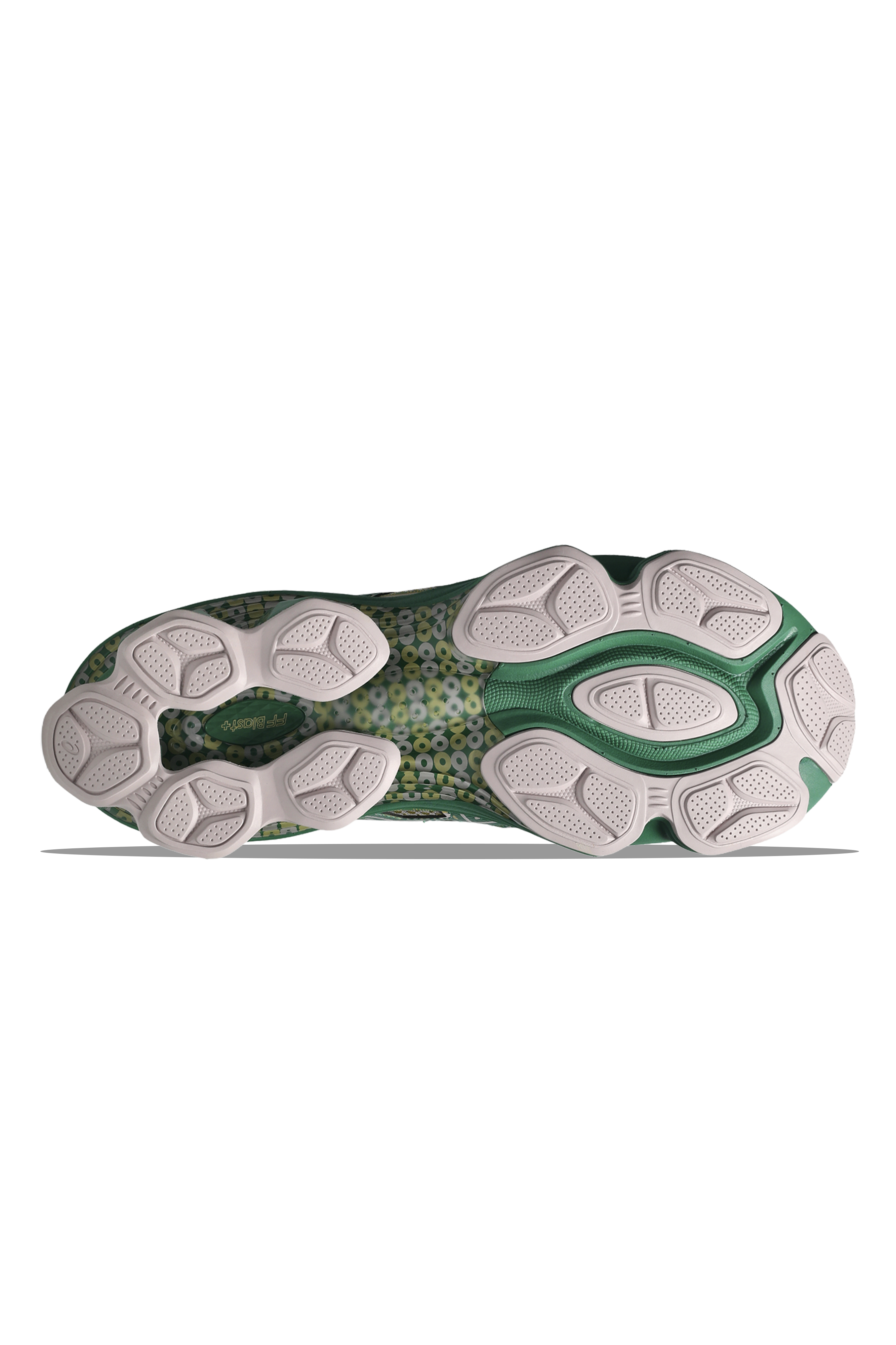 US7-S Gel-Kinetic Fluent - Curation Models by Kiko Kostadinov