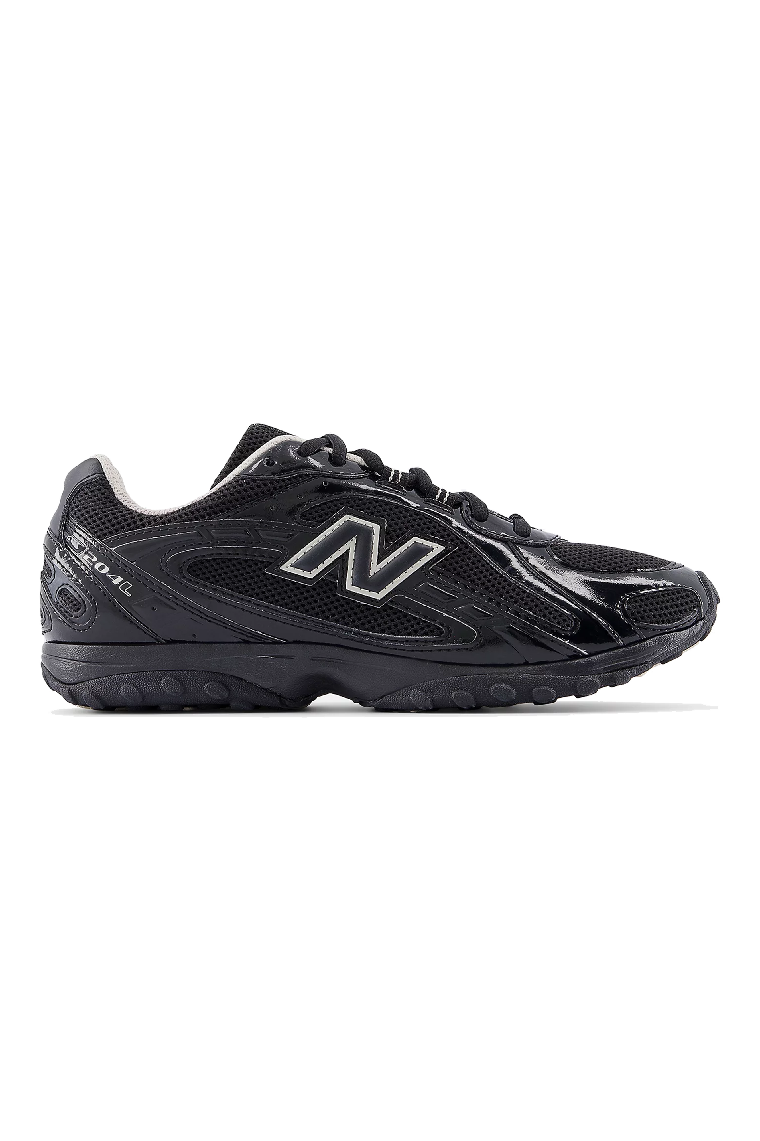 204 "Black/Timberwolf"
