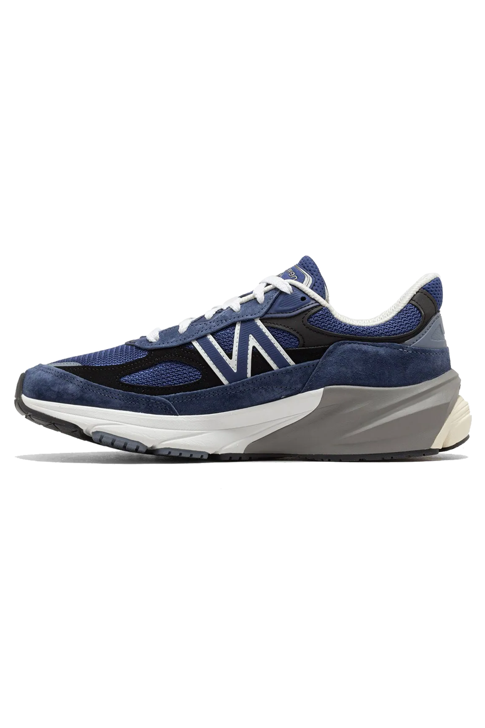 990