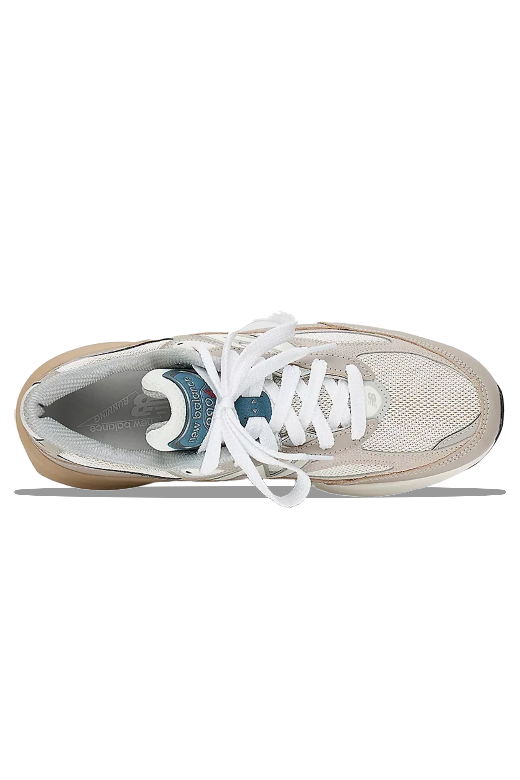 990