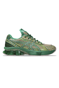 US7-S Gel-Kinetic Fluent - Curation Models by Kiko Kostadinov